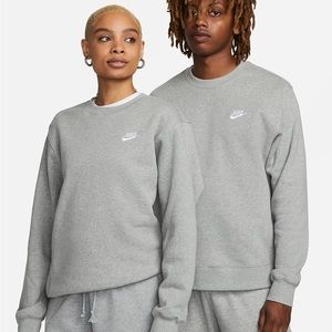 Grey Nike CrewNeck